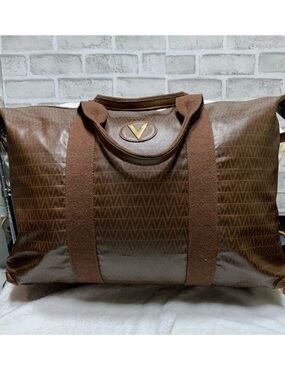 Mario Valentino- EUC Vintage